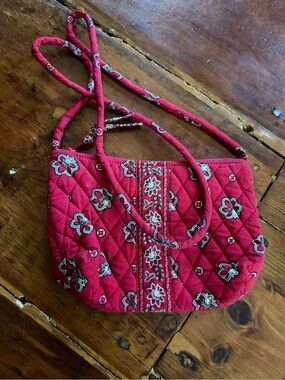 Vera Bradley Quilted Red Floral Crossbody